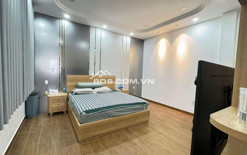 Bán gấp Biệt thư khu dân cư Him Lam Q.7